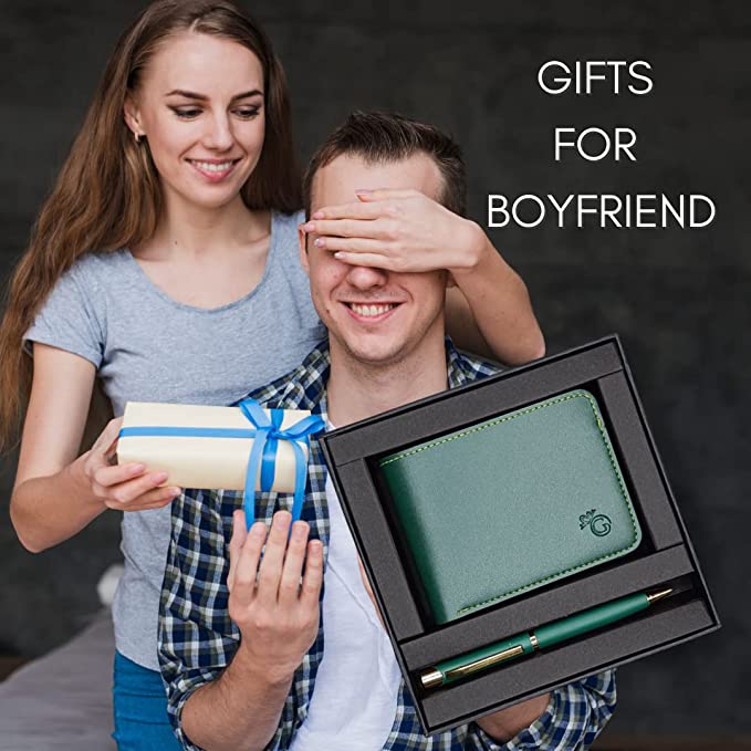 1682409470_Giftana Vegan Leather Wallet and Pen Gift Set 03